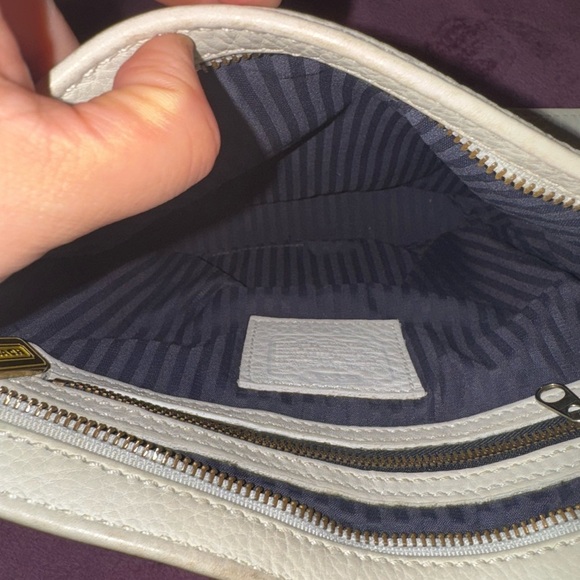 Coach Sonoma Bucket Bag - Picture 6 of 10